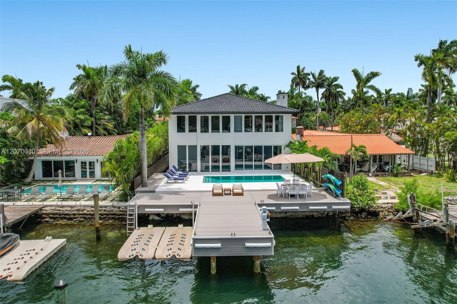 257 N Coconut Ln, Miami Beach FL 33139 photo 4