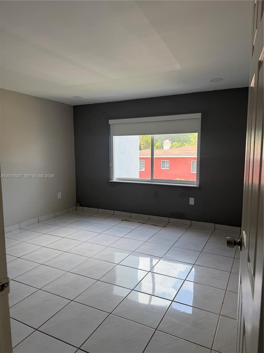 2530 SW 3rd Ave # 103, Miami FL 33129 photo 4