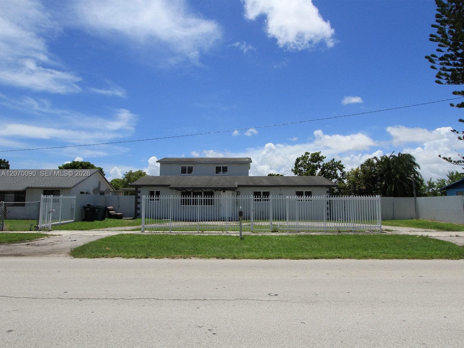 11460 SW 224th St, Miami, FL 33170