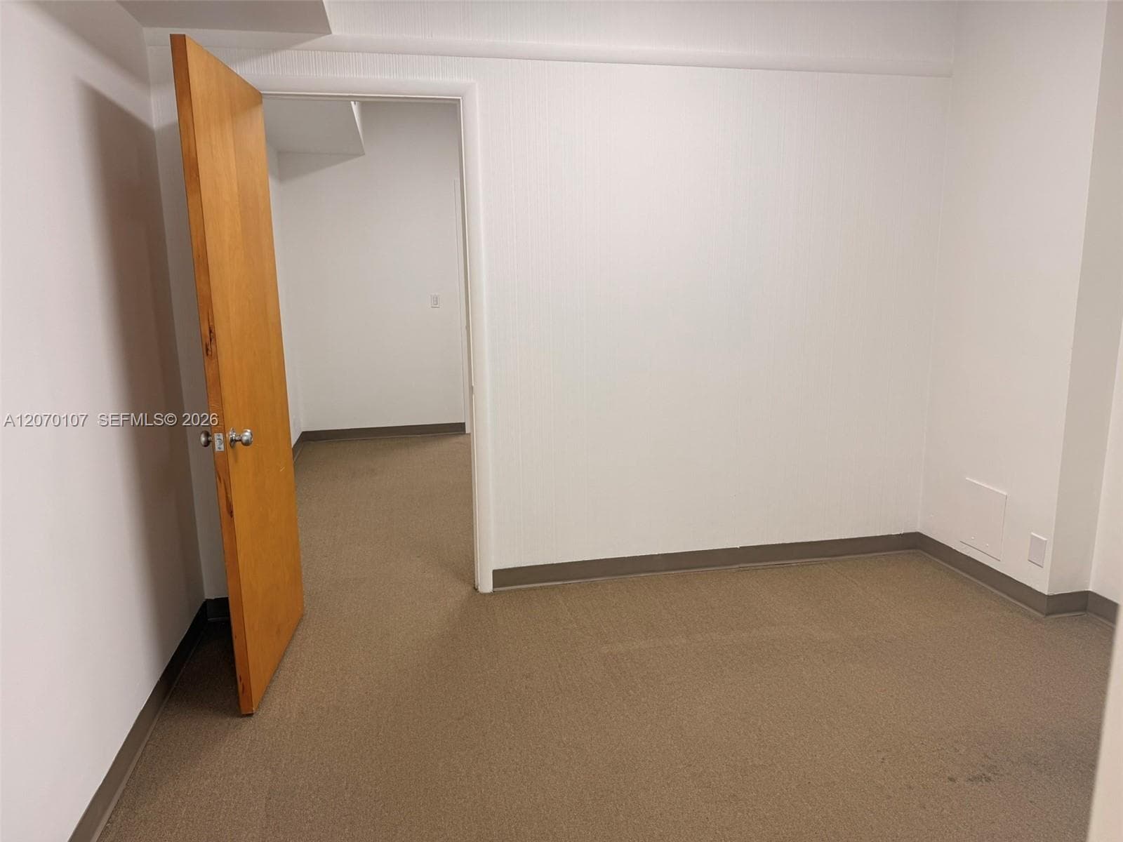 299 Alhambra Cir # 307, Coral Gables FL 33134 photo 4