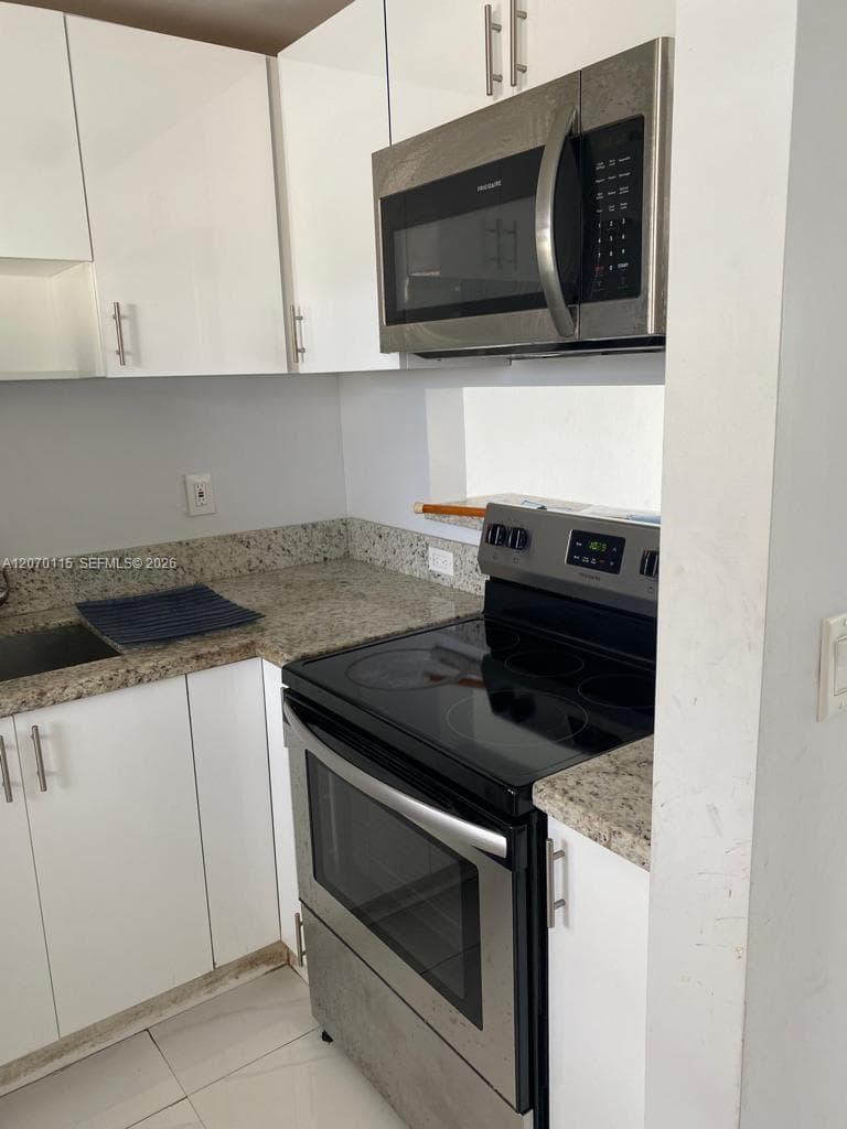 2859 Leonard Dr # G408, Aventura FL 33160 photo 3
