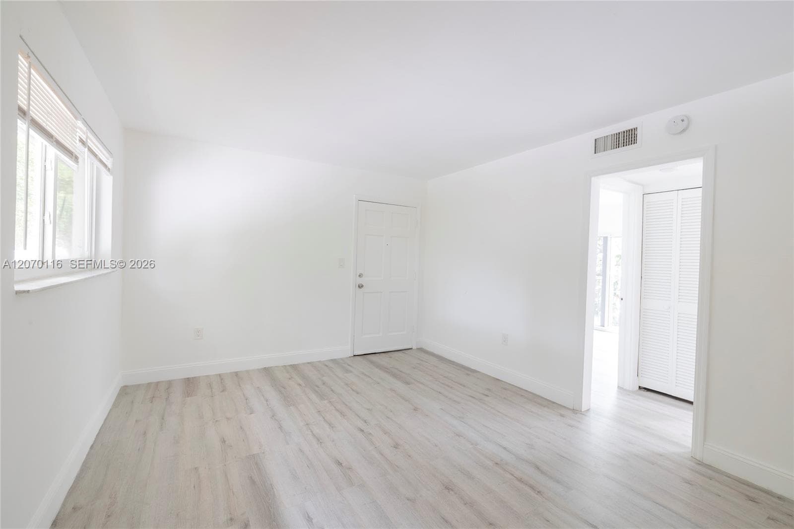 1091 SW 4th St # 2, Miami FL 33130 photo 5