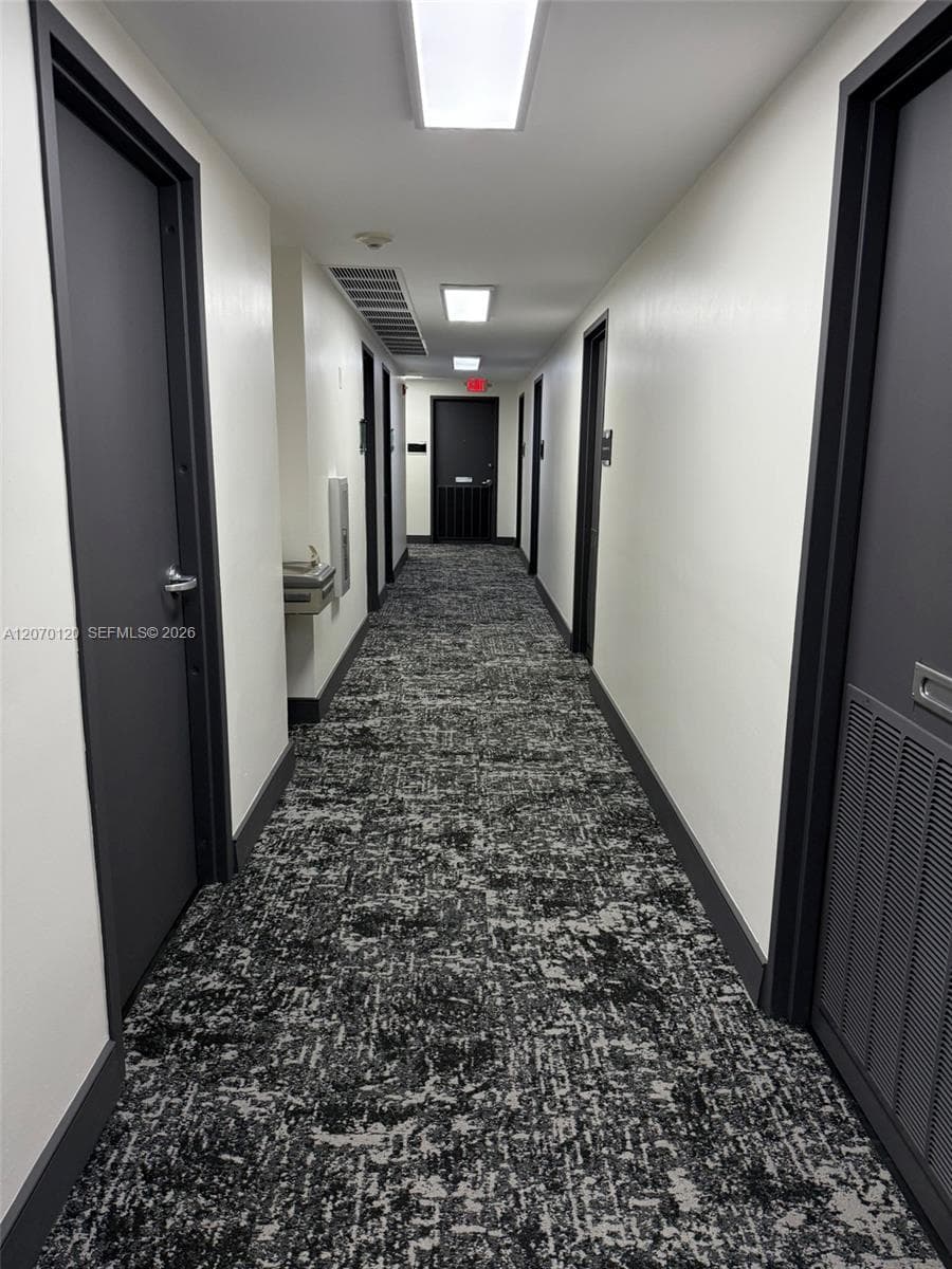 299 Alhambra Cir # 402, Coral Gables FL 33134 photo 3
