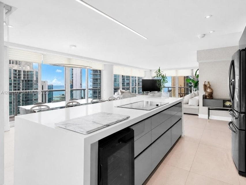 16500 Collins Ave # 1751, Sunny Isles Beach FL 33160 photo 3