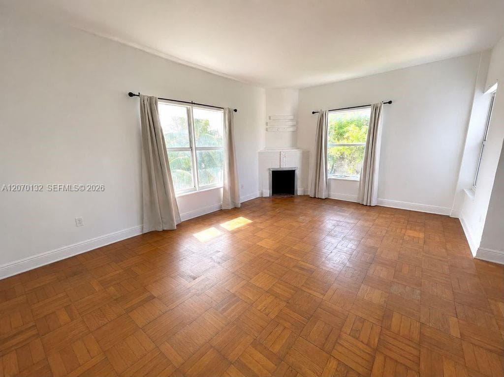 4035 N Meridian Ave # 305, Miami Beach FL 33140 photo 3