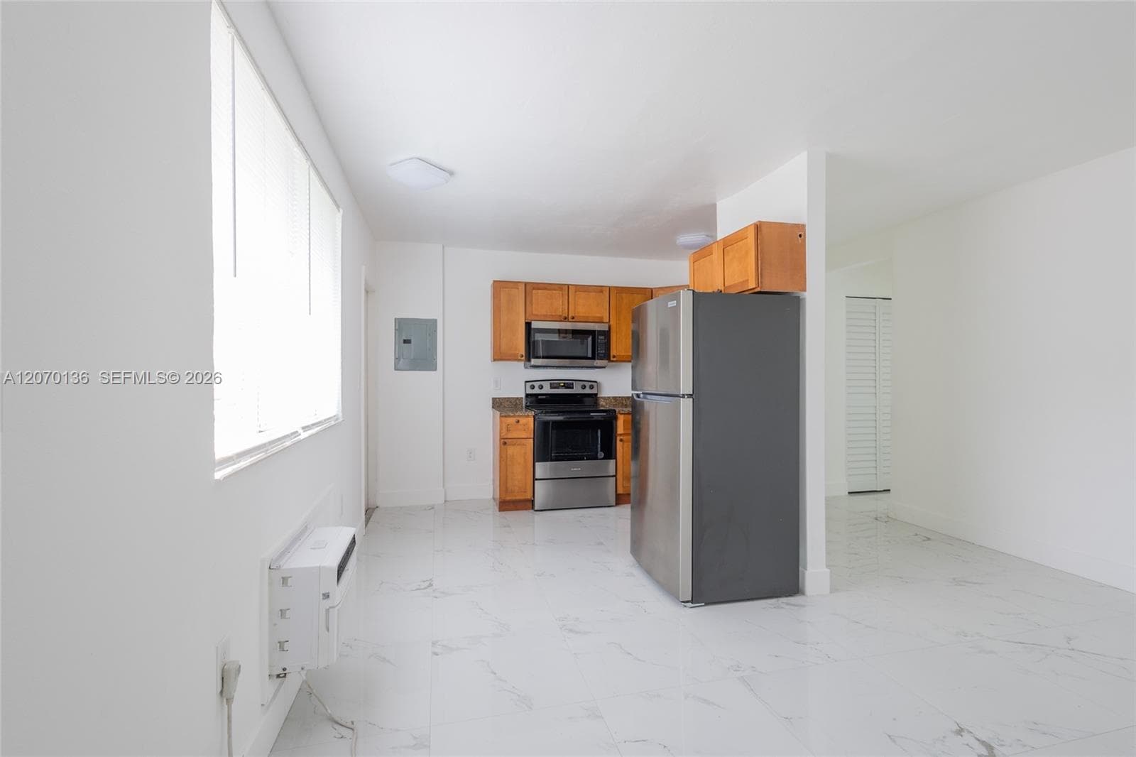 979 SW 10th St # 2, Miami FL 33130 photo 4