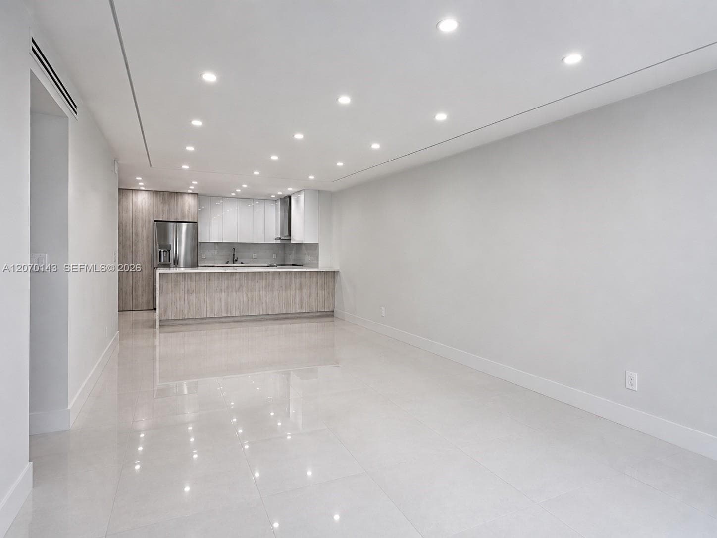 19390 Collins Ave # 908, Sunny Isles Beach FL 33160 photo 5