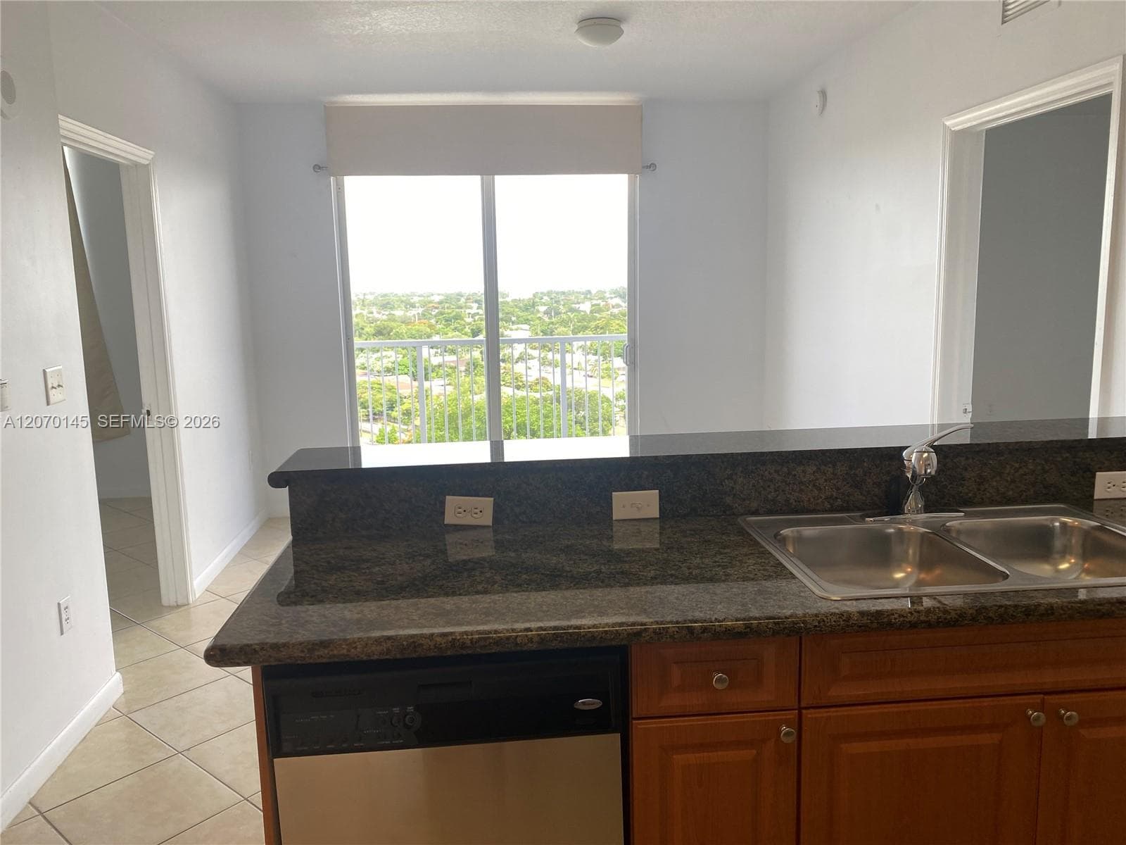1 Glen Royal Pkwy # 1113, Miami, FL 33125 photo 2
