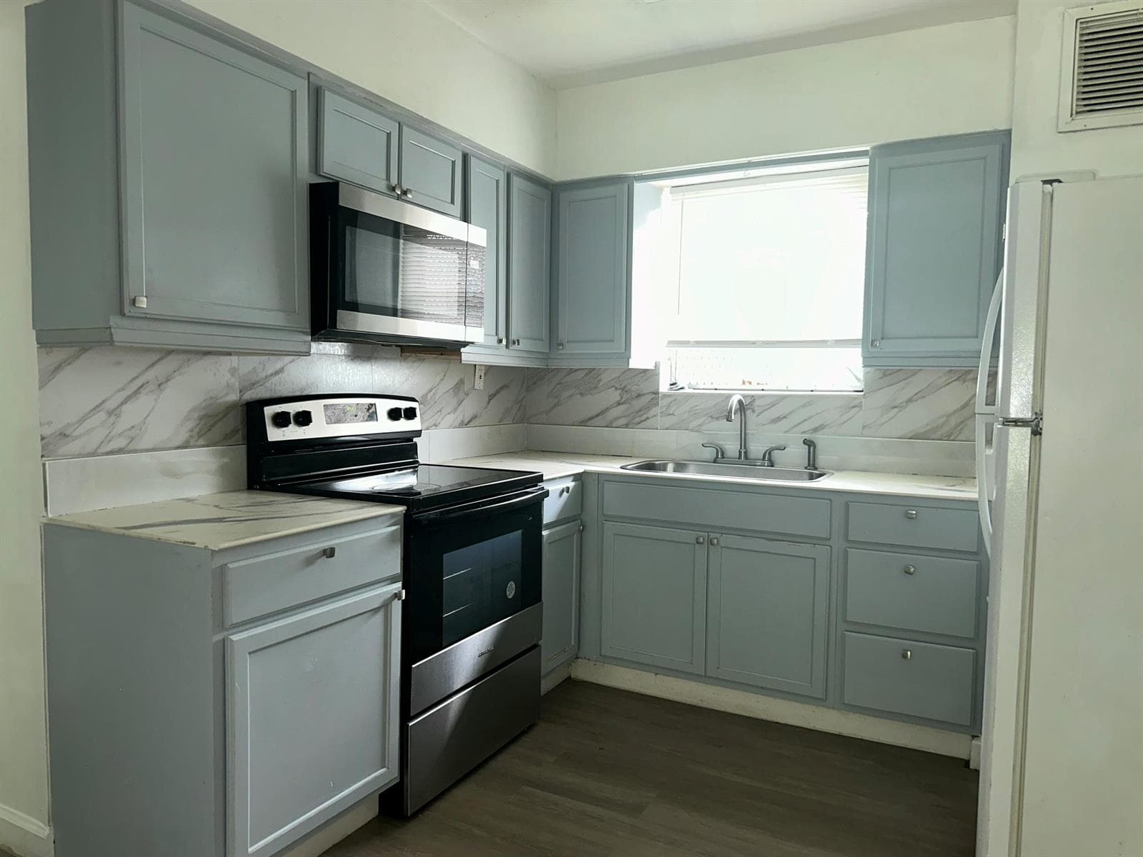 425 SW 18TH Avenue, Fort Lauderdale FL 33312
