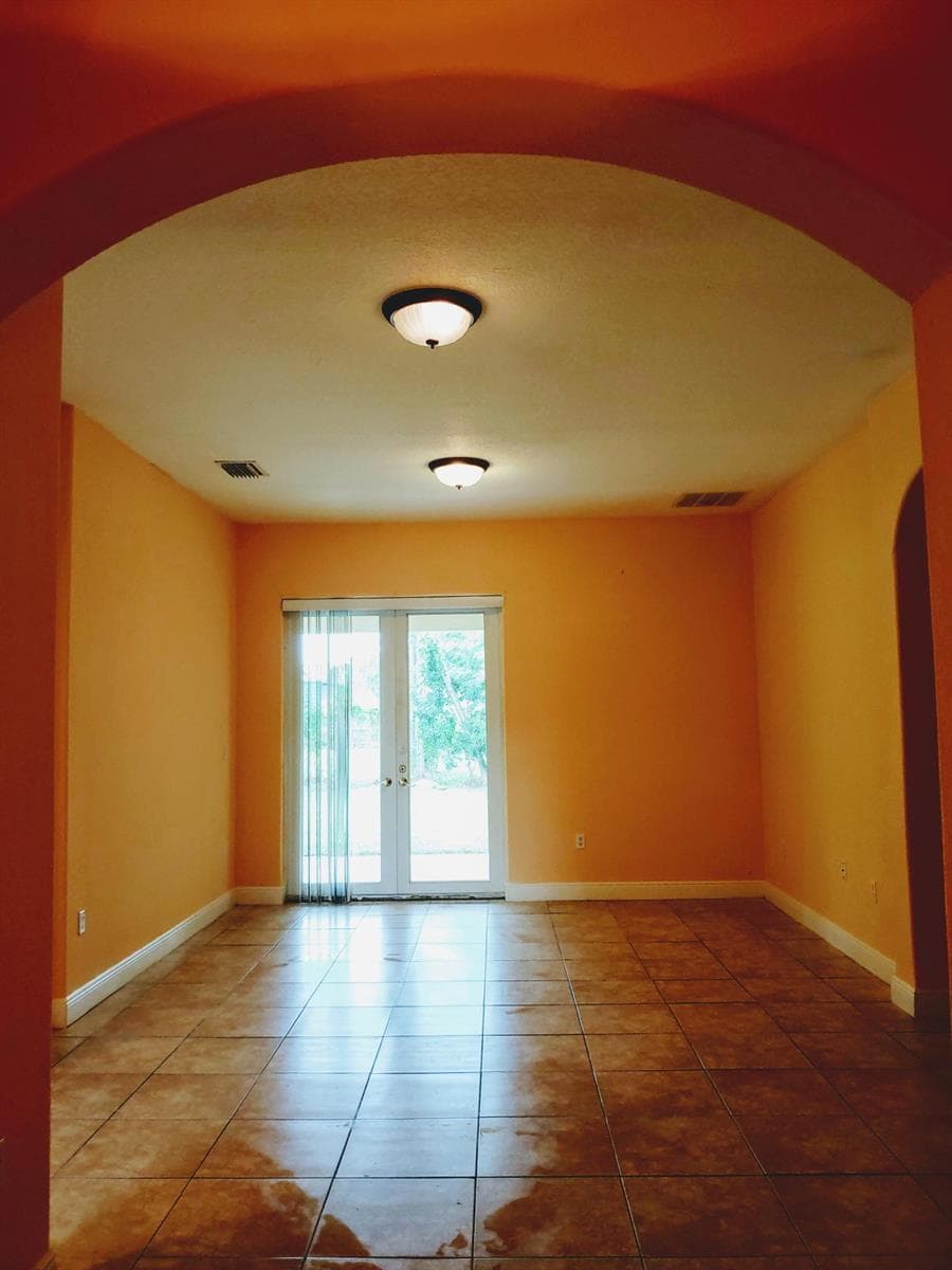 2449 SW Savage Boulevard, Port St. Lucie FL 34953 photo 4