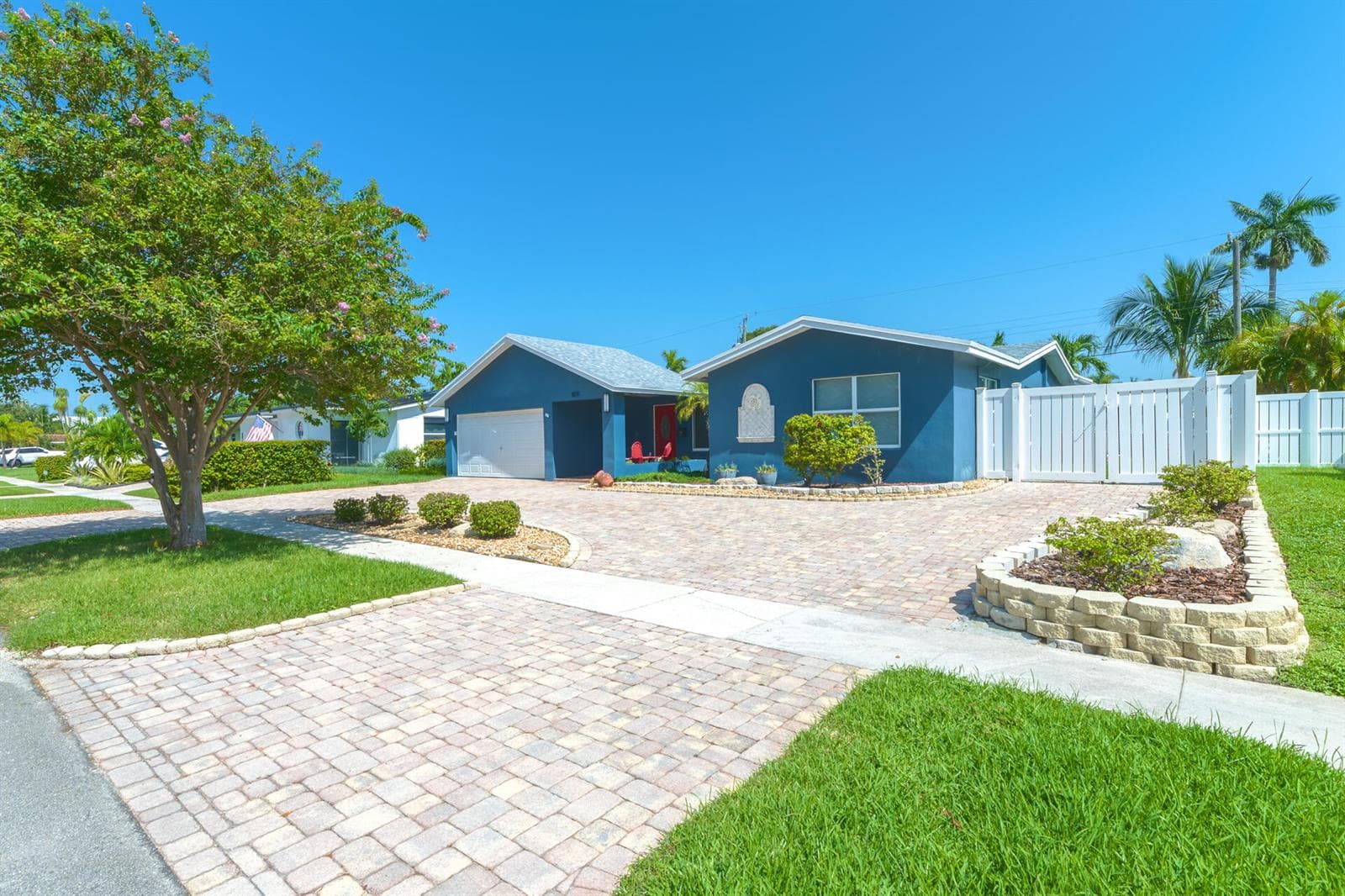 821 SE 16th Street, Deerfield Beach FL 33441
