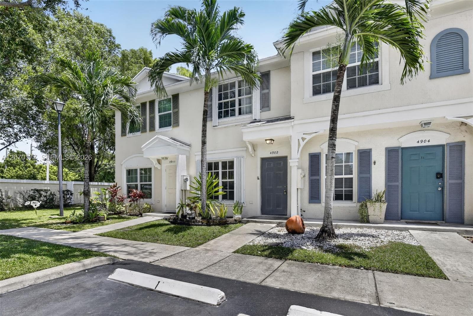 4902 SW 31st Ter, Dania Beach FL 33312 photo 2