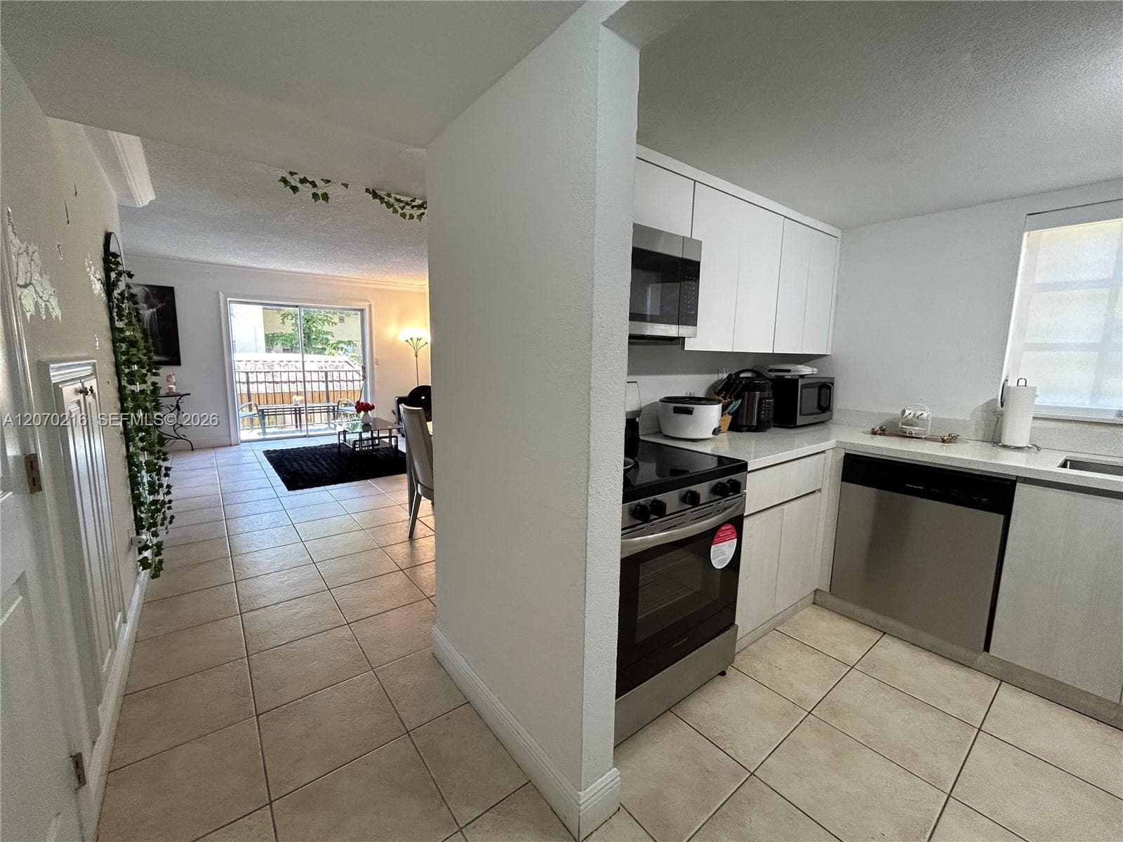 8500 SW 109th Ave # 220, Miami FL 33173 photo 5
