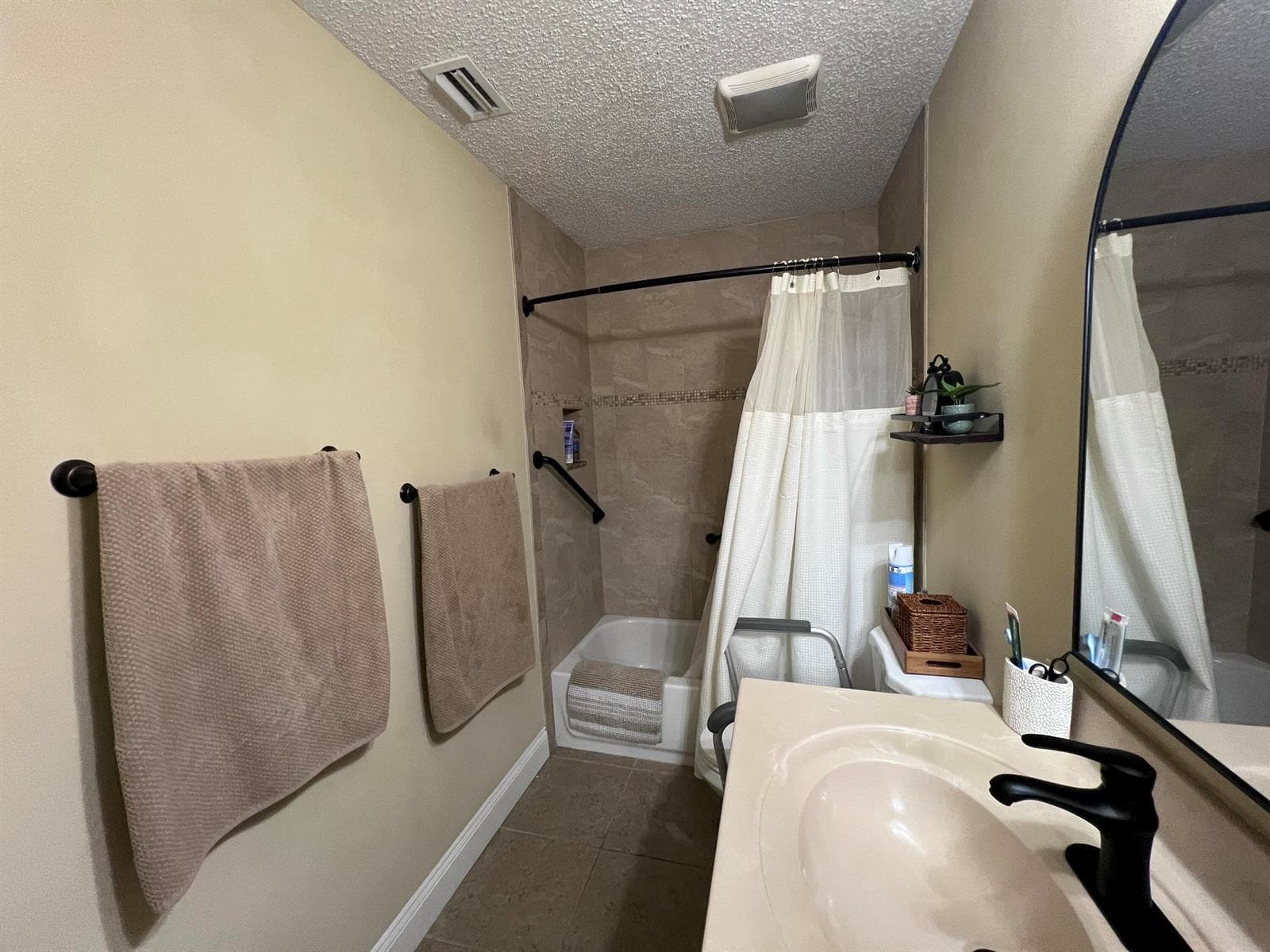 8435 NW 10TH Street # B50, Plantation FL 33322 photo 5