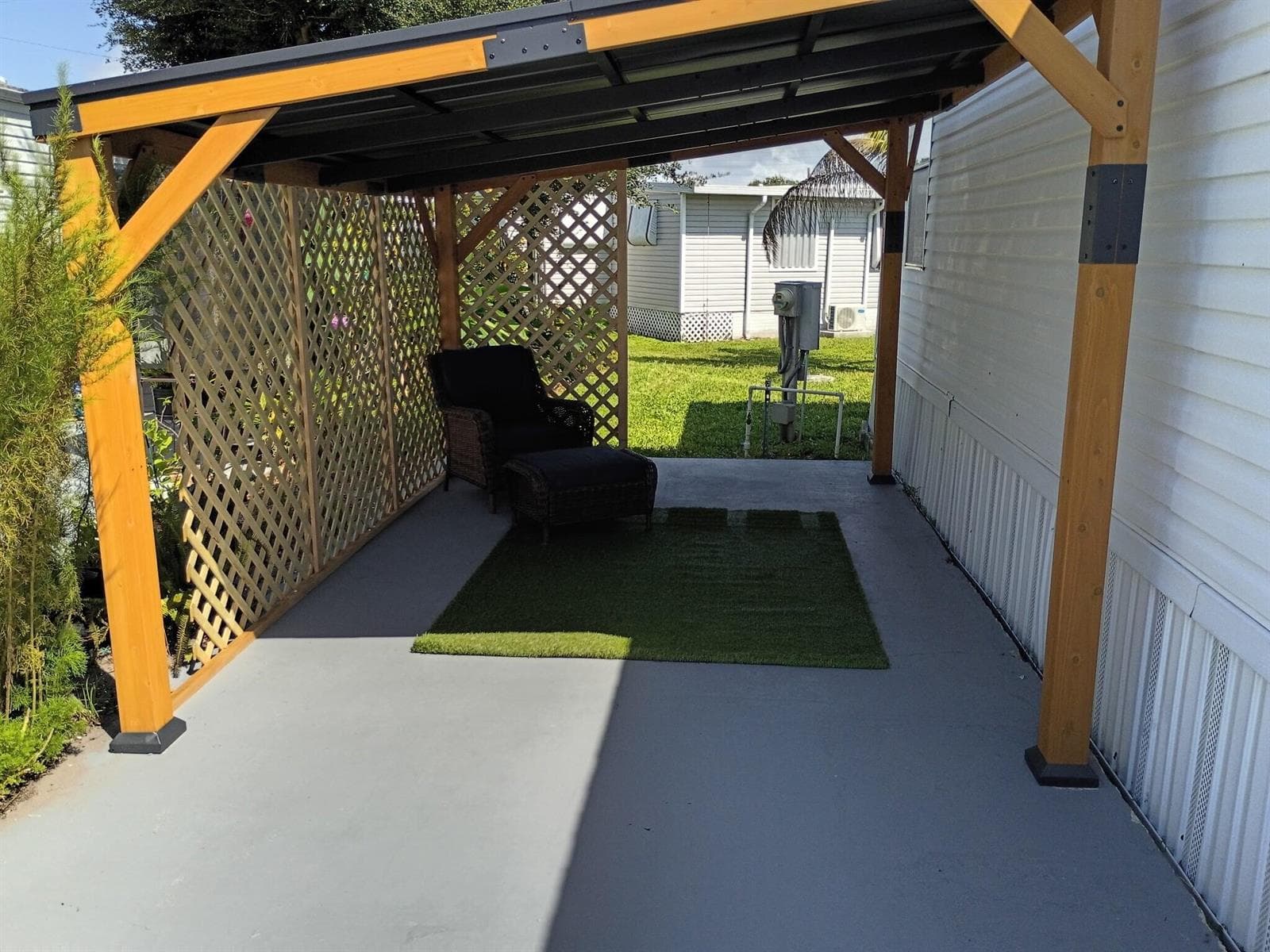 8517 SW 17TH Court, Davie FL 33324 photo 2