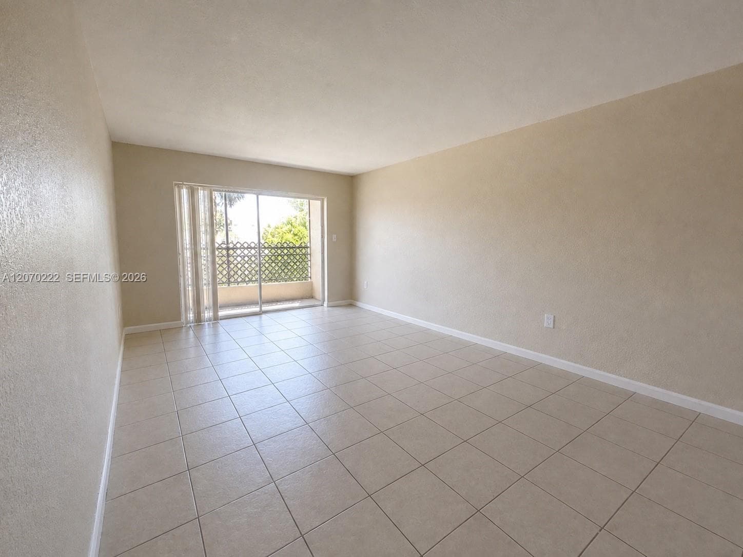 3600 NW 21st St # 313, Lauderdale Lakes FL 33311 photo 4