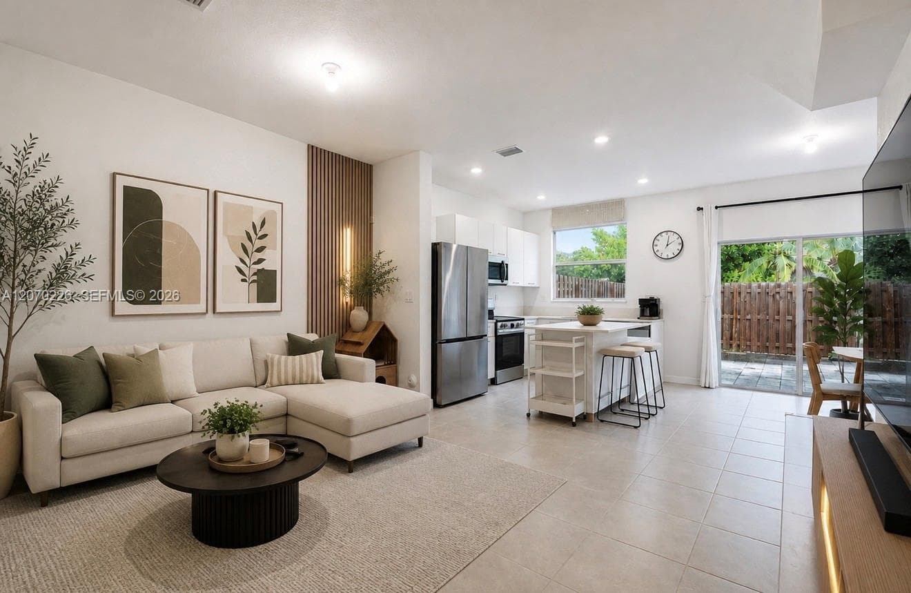 12218 NW 24th Pl, Miami FL 33167