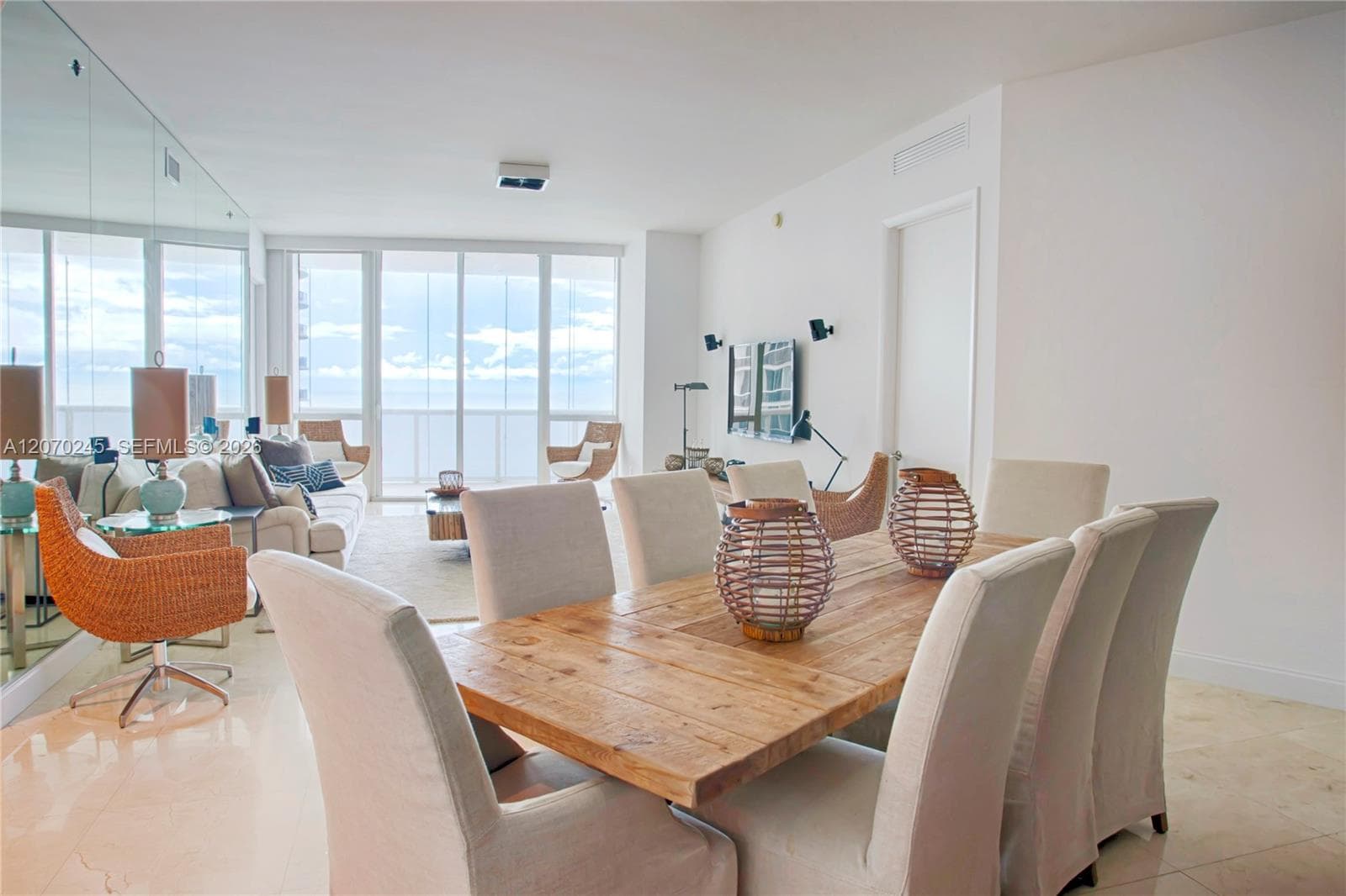 15811 Collins Ave # 2303, Sunny Isles Beach FL 33160