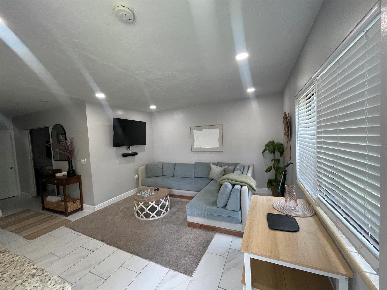 430 NE 1ST Avenue # A, Fort Lauderdale FL 33301 photo 2