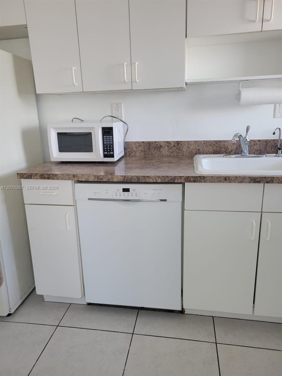 7620 Carlyle Ave # 604, Miami Beach FL 33141 photo 5