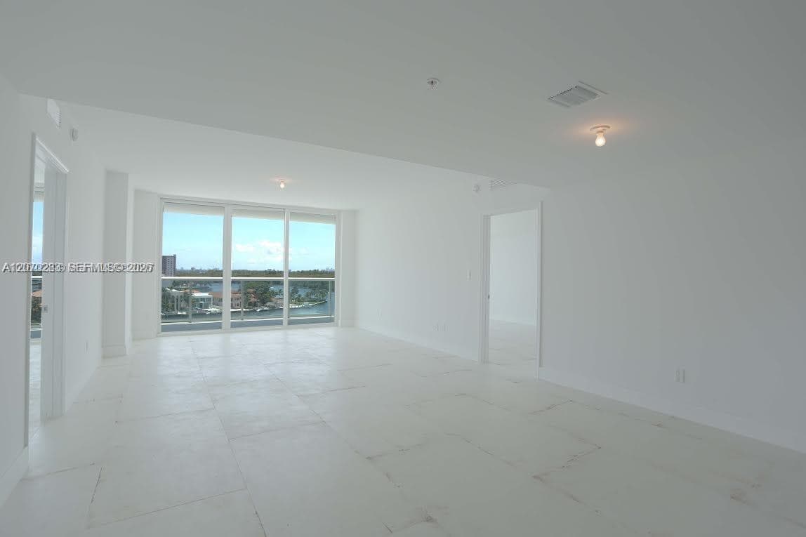 400 Sunny Isles Blvd # 806, Sunny Isles Beach FL 33160 photo 2