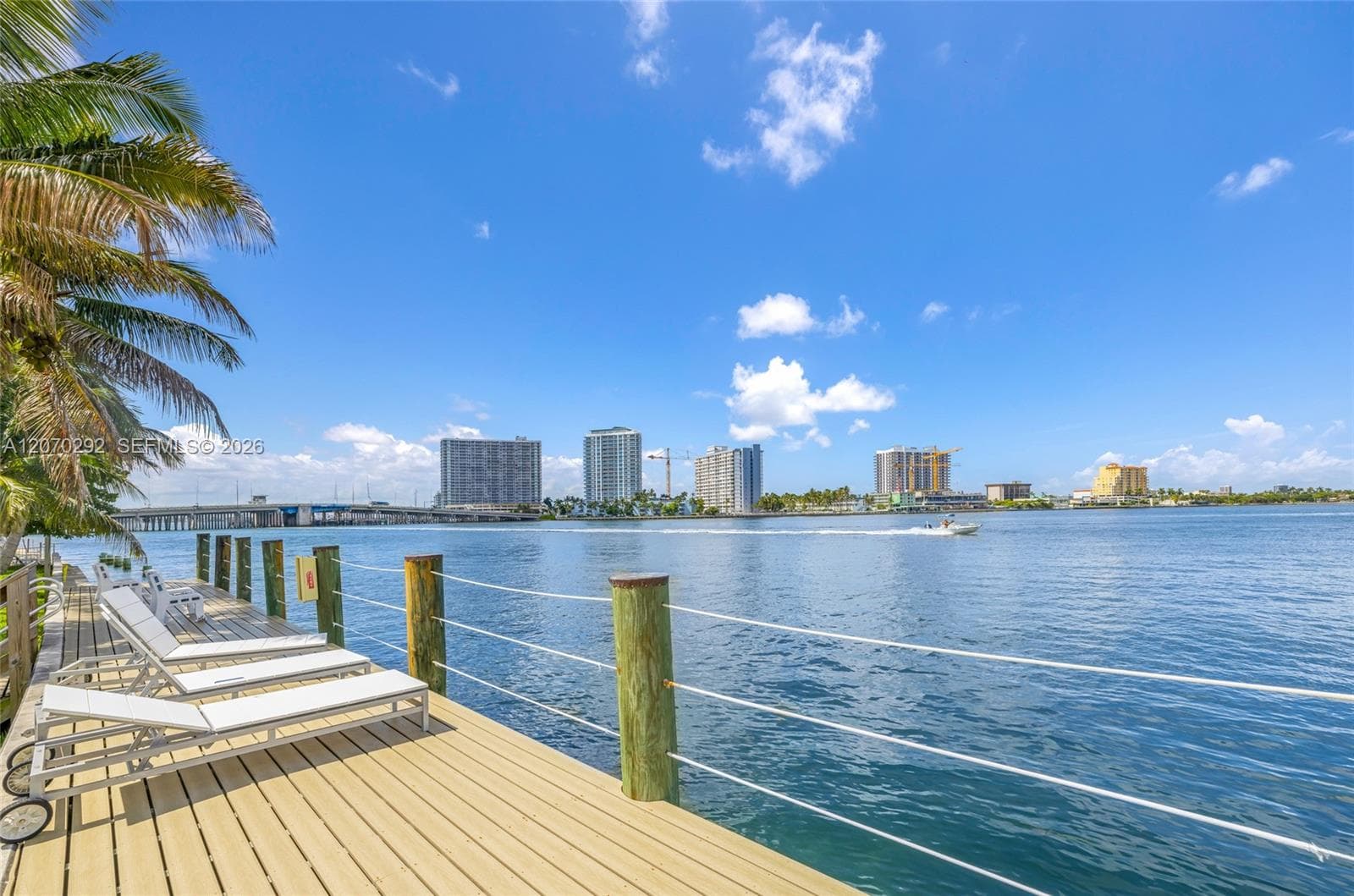 2250 Bay Dr # 7, Miami Beach FL 33141 photo 2