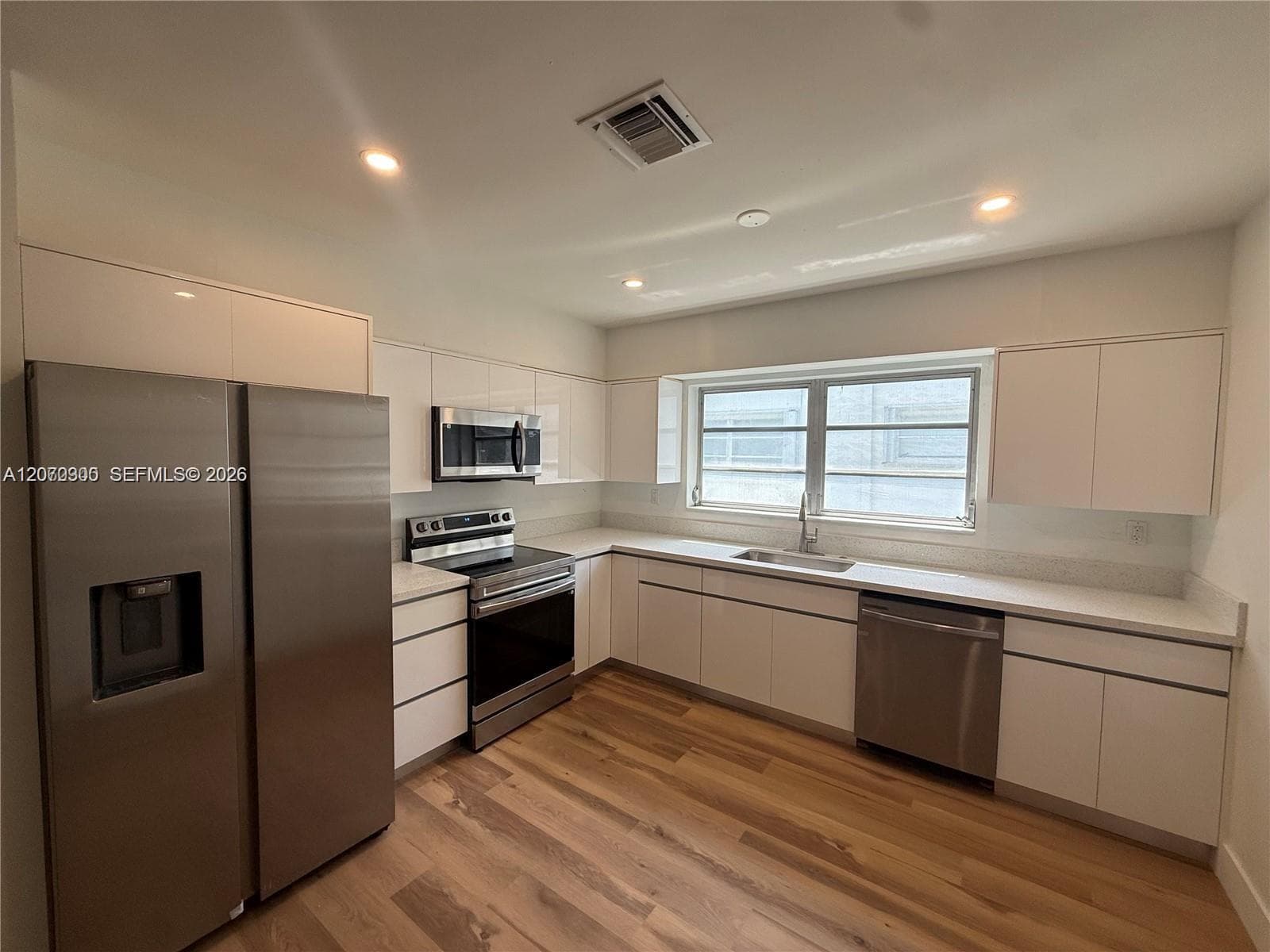 1532 Trillo Ave, Coral Gables FL 33146 photo 5