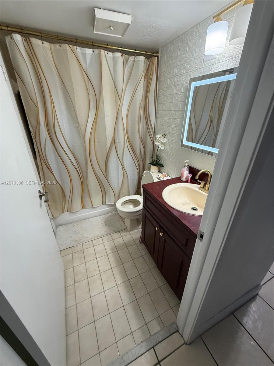 11800 SW 18th St # 407-4, Miami FL 33175 photo 5