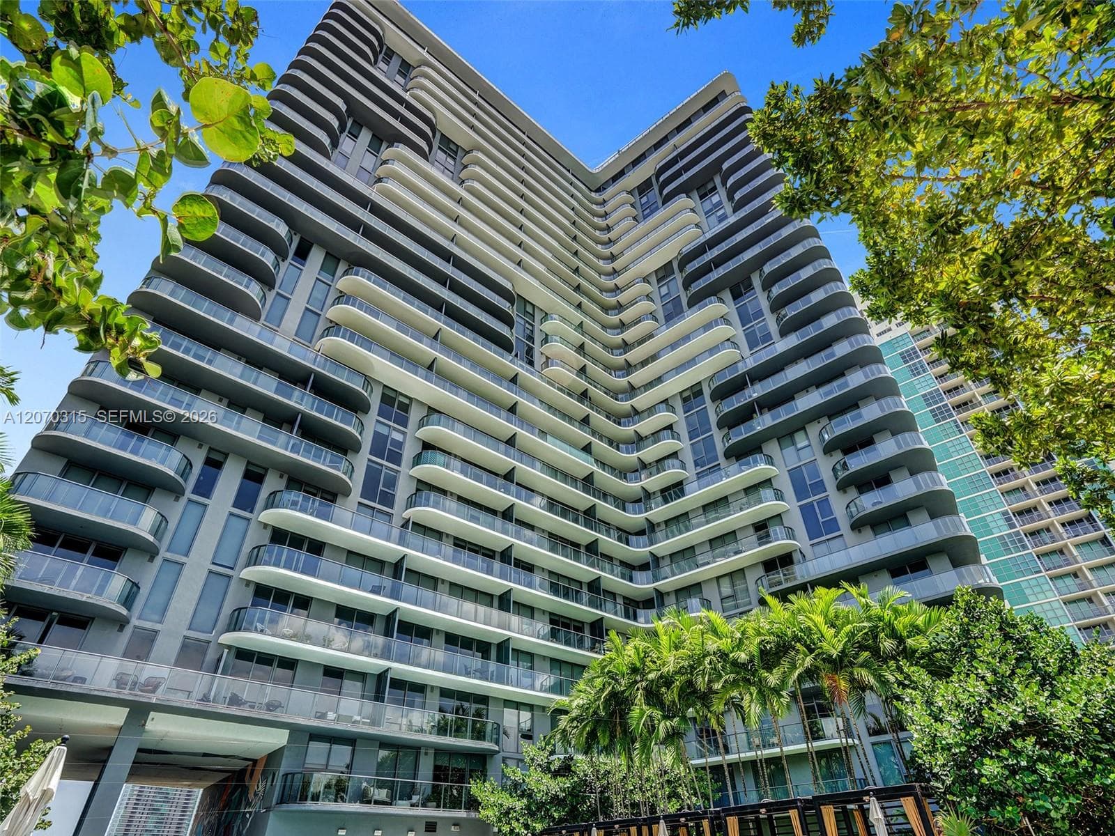 121 NE 34th St # 2309, Miami, FL 33137 photo 2