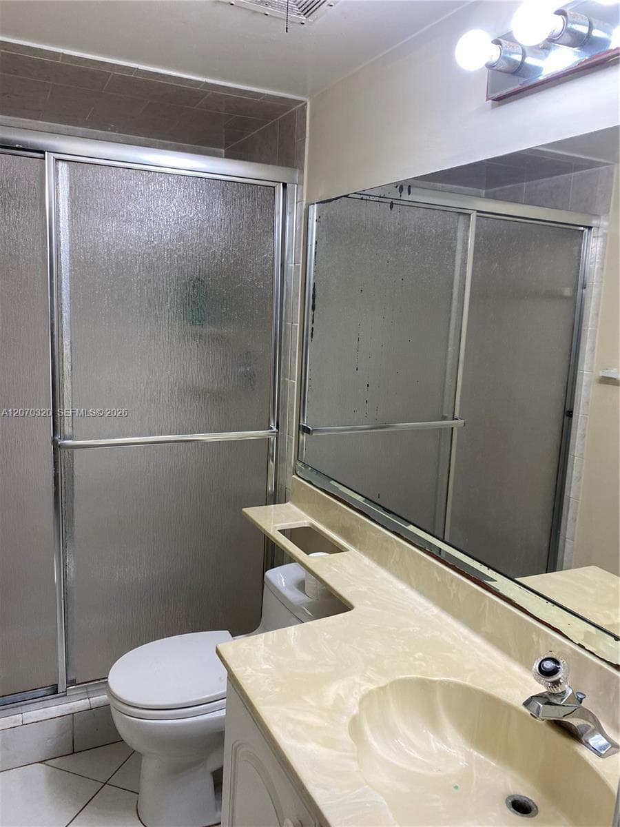 9755 Westview Dr # 1215, Coral Springs FL 33076 photo 5
