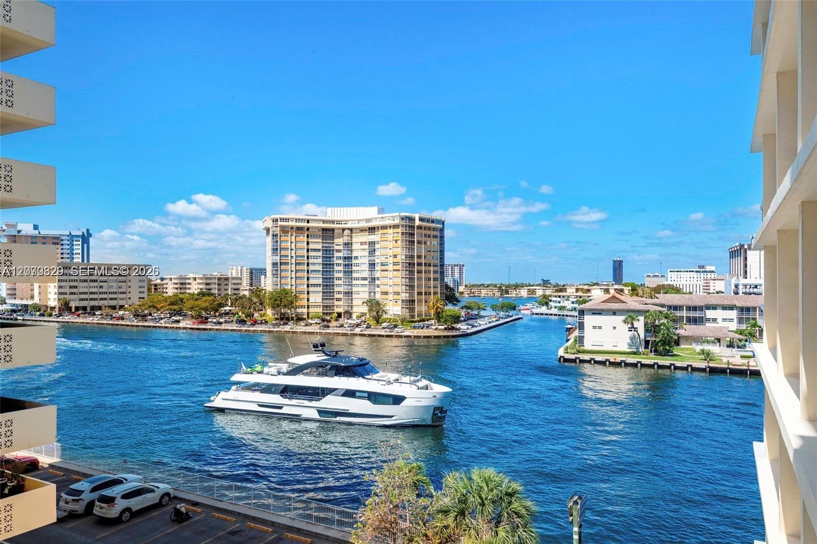 1817 S Ocean Dr # 823, Hallandale Beach FL 33009