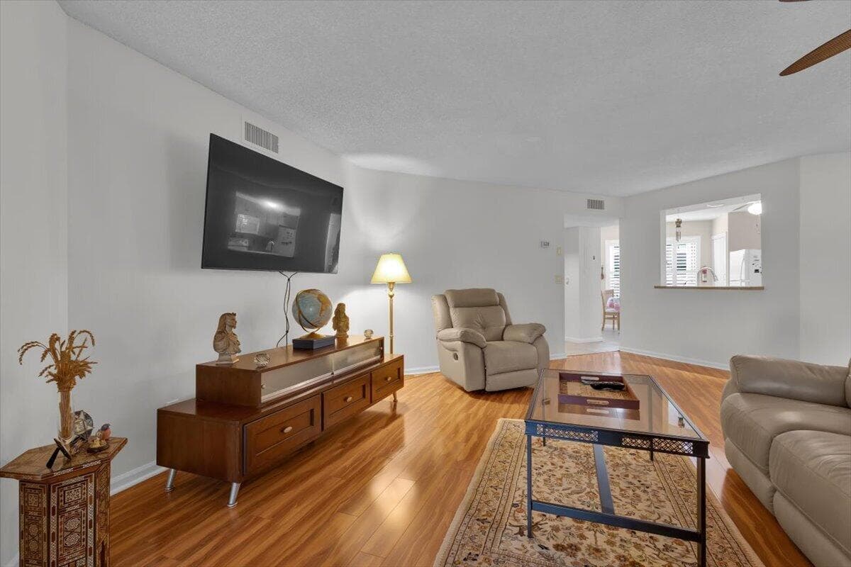 6050 SE Martinique Drive # 102, Stuart FL 34997 photo 4