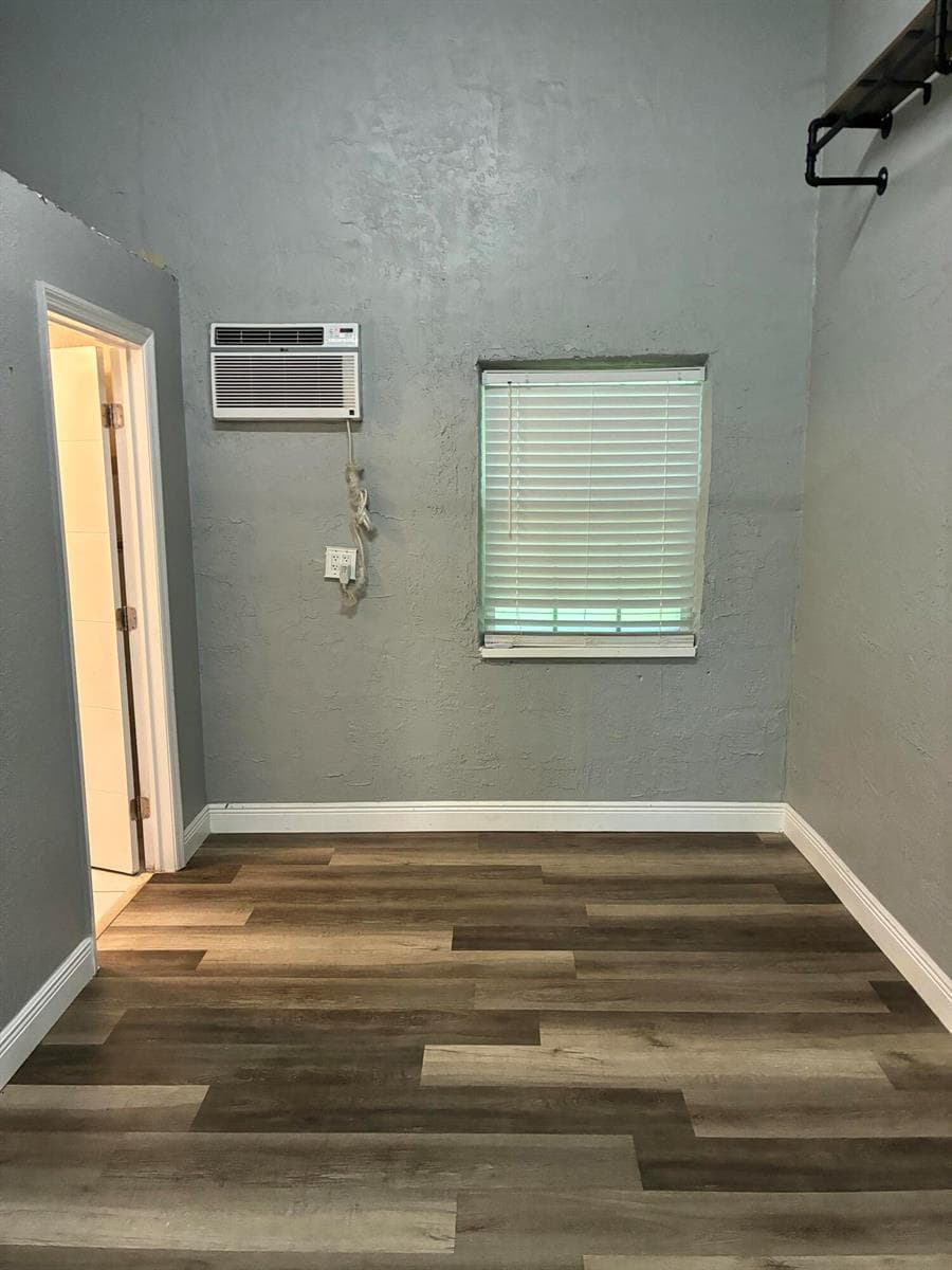 820 SW 9TH Street # 8, Pompano Beach FL 33060 photo 2