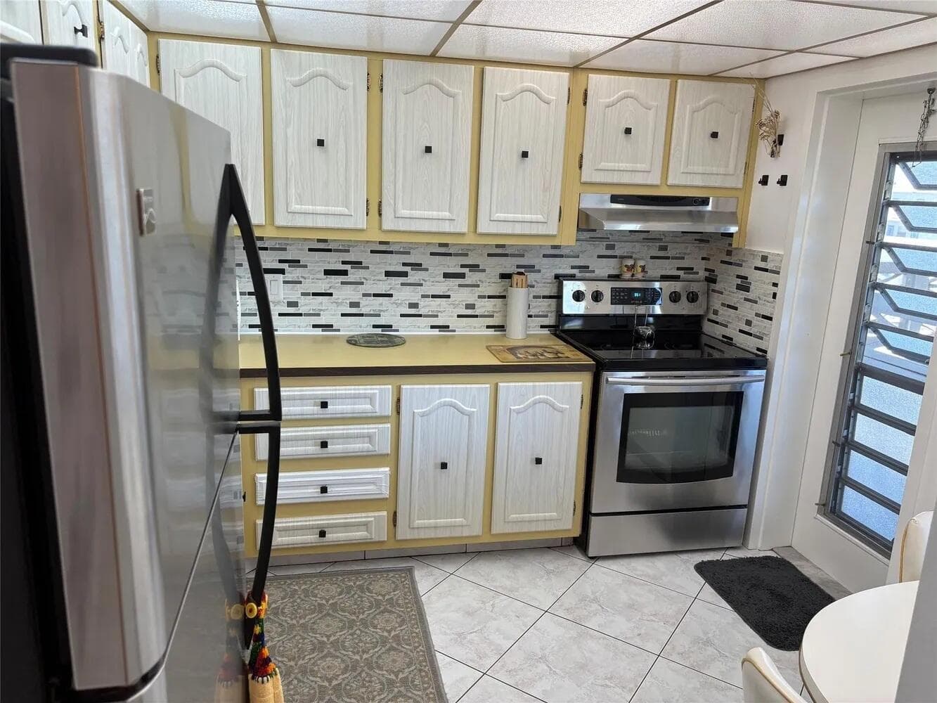 4050 NW 42ND Avenue # 415, Lauderdale Lakes FL 33319 photo 2