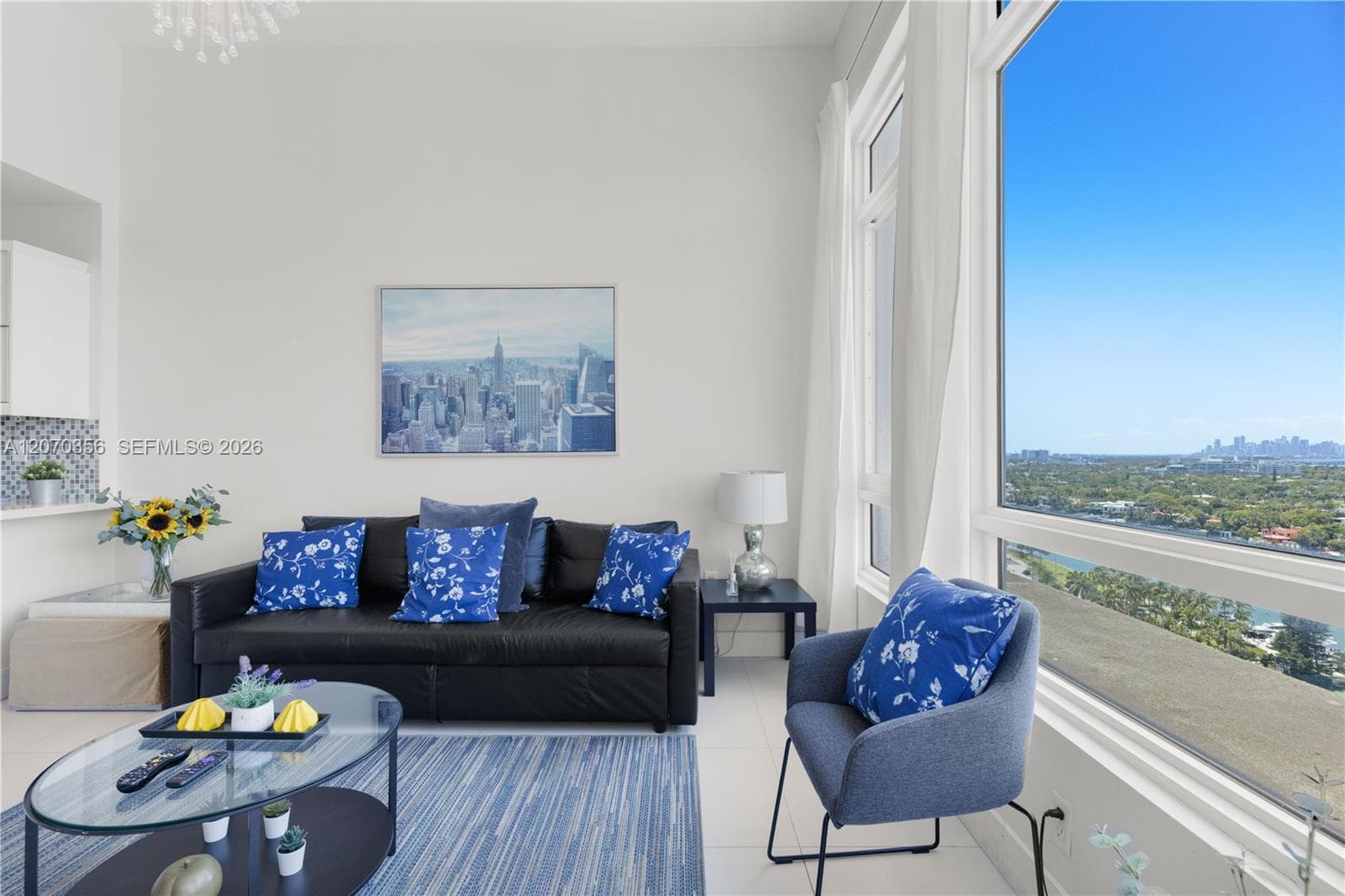 5445 Collins Ave, Miami Beach FL 33140 photo 2