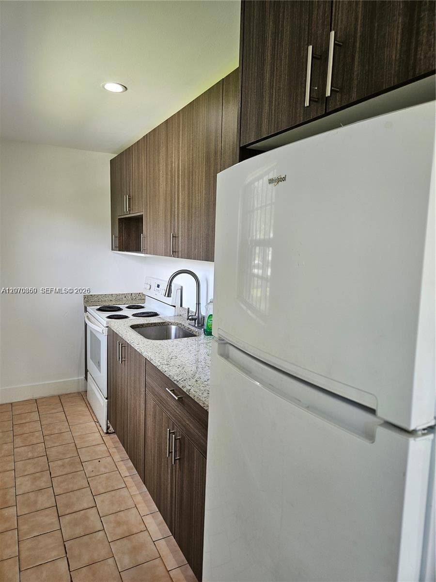 2119 NW 64th St # 2119, Miami, FL 33147 photo 3