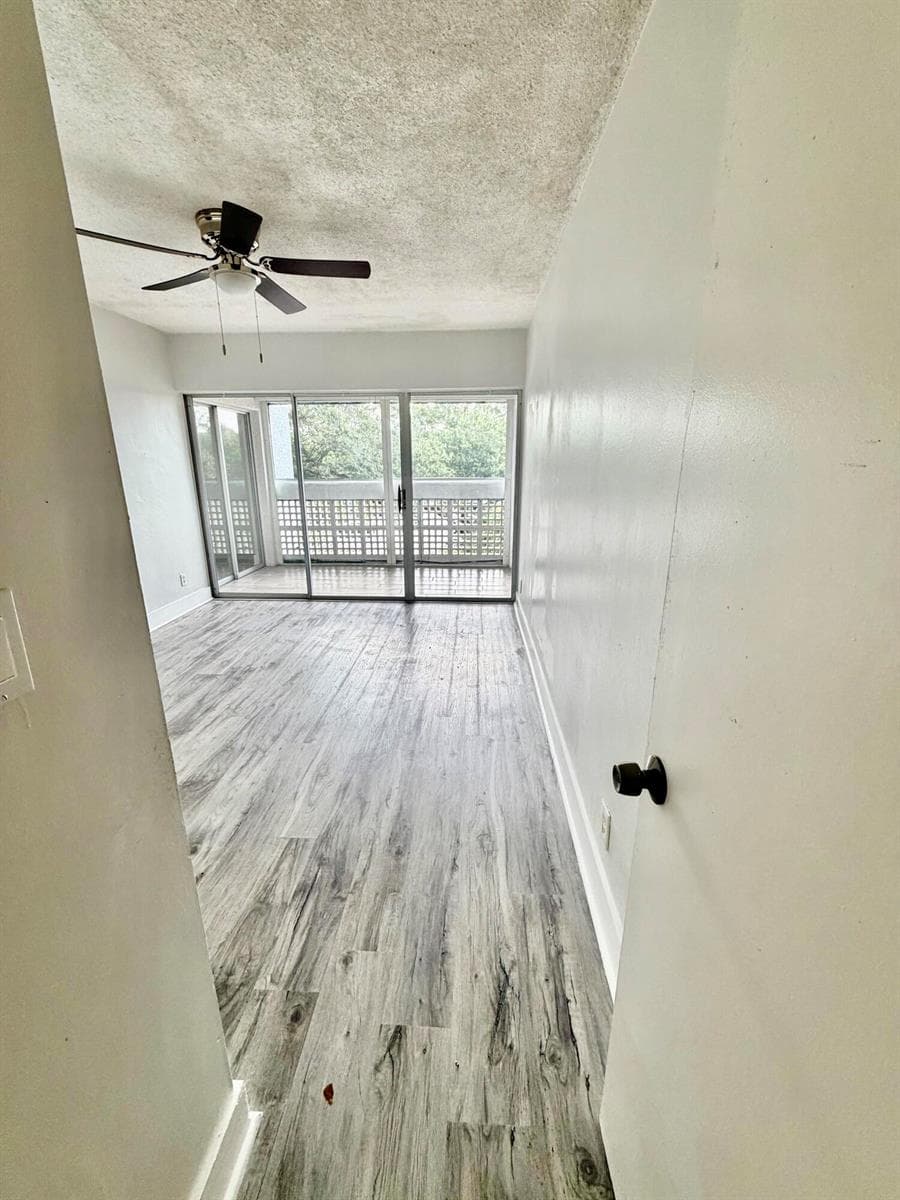 3301 SPANISH MOSS Terrace # 303, Lauderhill FL 33319 photo 4