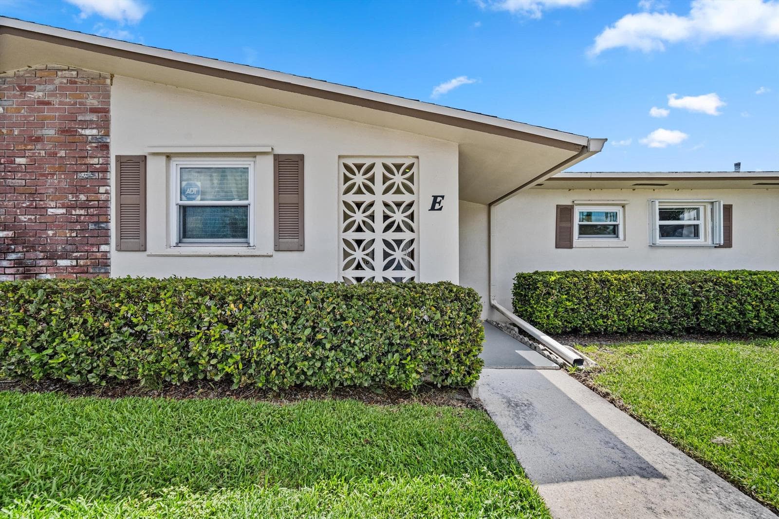 2528 EMORY Drive E, West Palm Beach FL 33415 photo 2