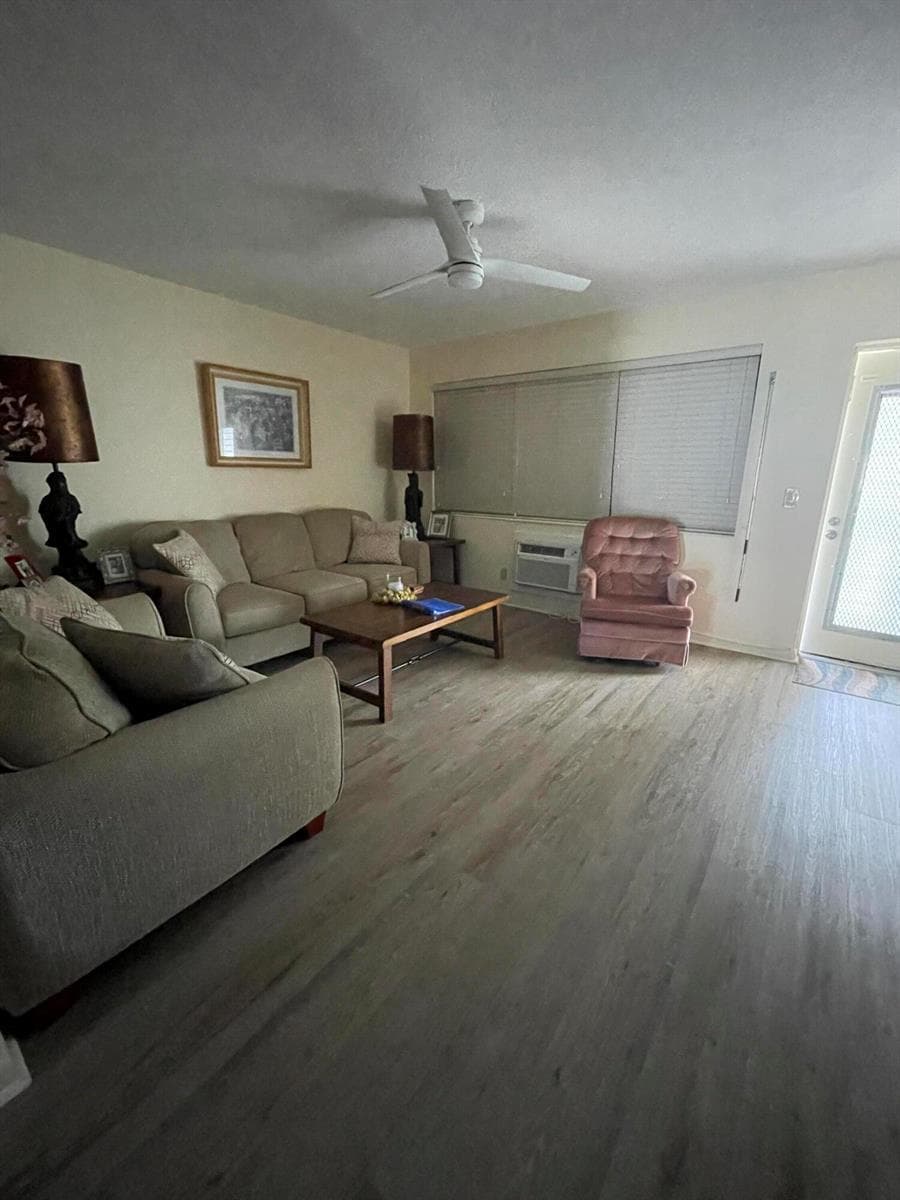 147 MARKHAM G # 147, Deerfield Beach FL 33442 photo 3
