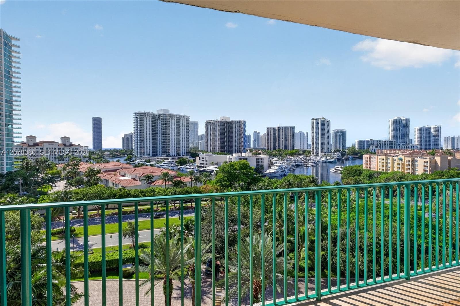 19900 E Country Club Dr # 805, Aventura FL 33180 photo 5