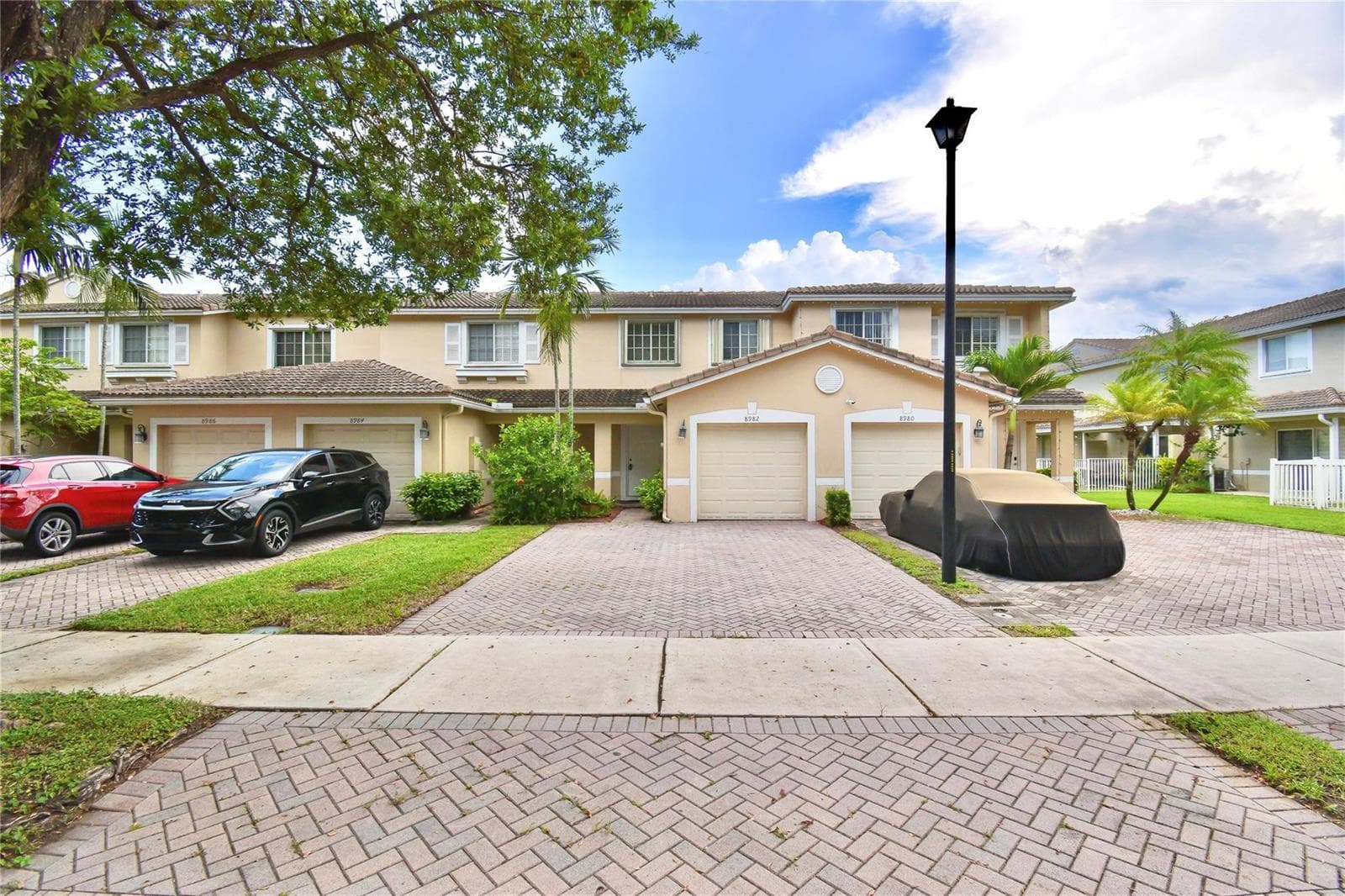 8982 Chambers Street, Tamarac FL 33321 photo 2