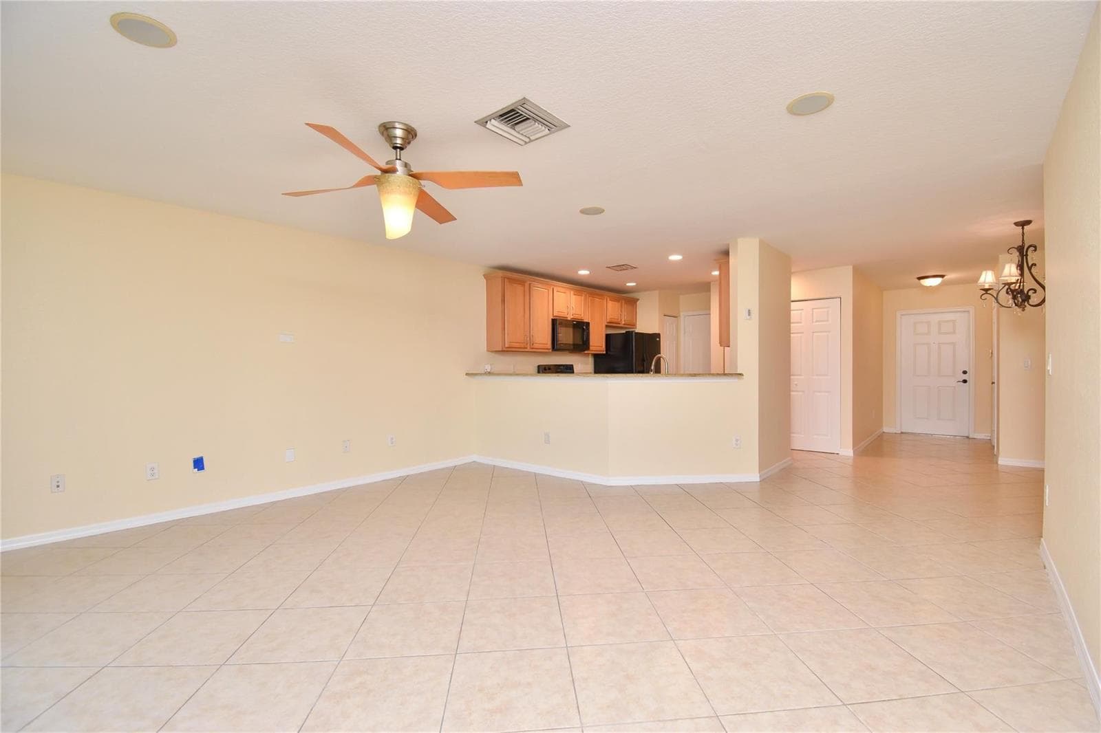 8982 Chambers Street, Tamarac FL 33321 photo 4