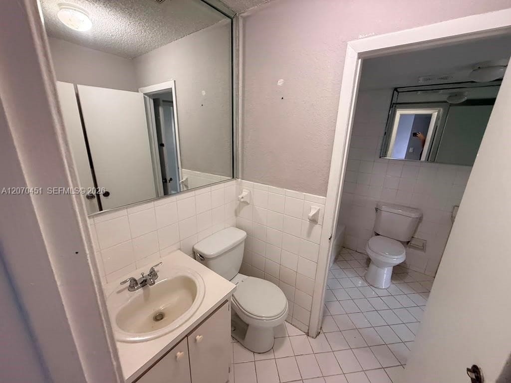 6278 W 22nd Ct # 14, Hialeah FL 33016 photo 5