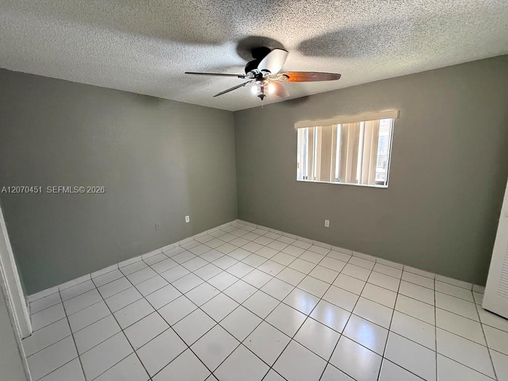 6278 W 22nd Ct # 14, Hialeah FL 33016 photo 4