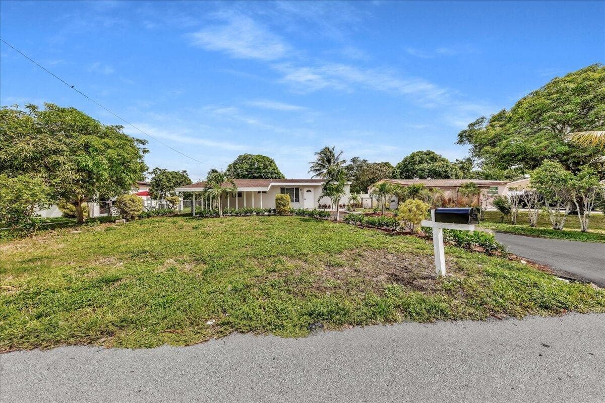 6311 SW 2ND Street, Margate FL 33068 photo 4