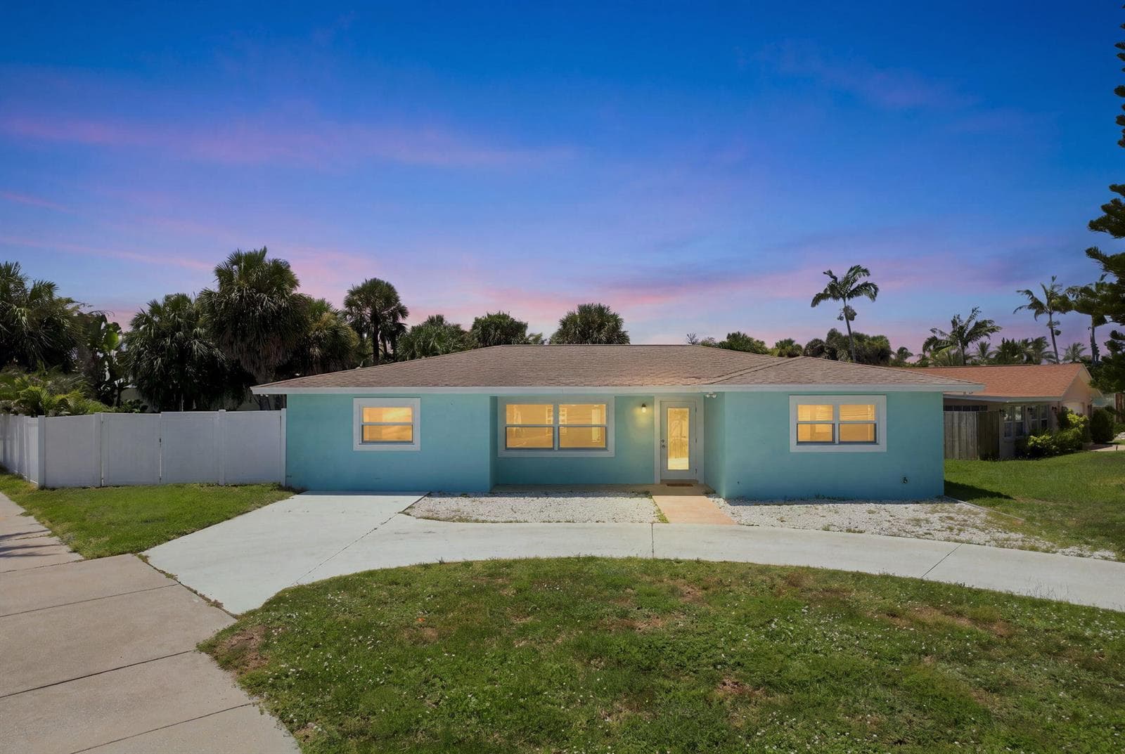 1935 CYPRESS Avenue, Fort Pierce FL 34949 photo 2