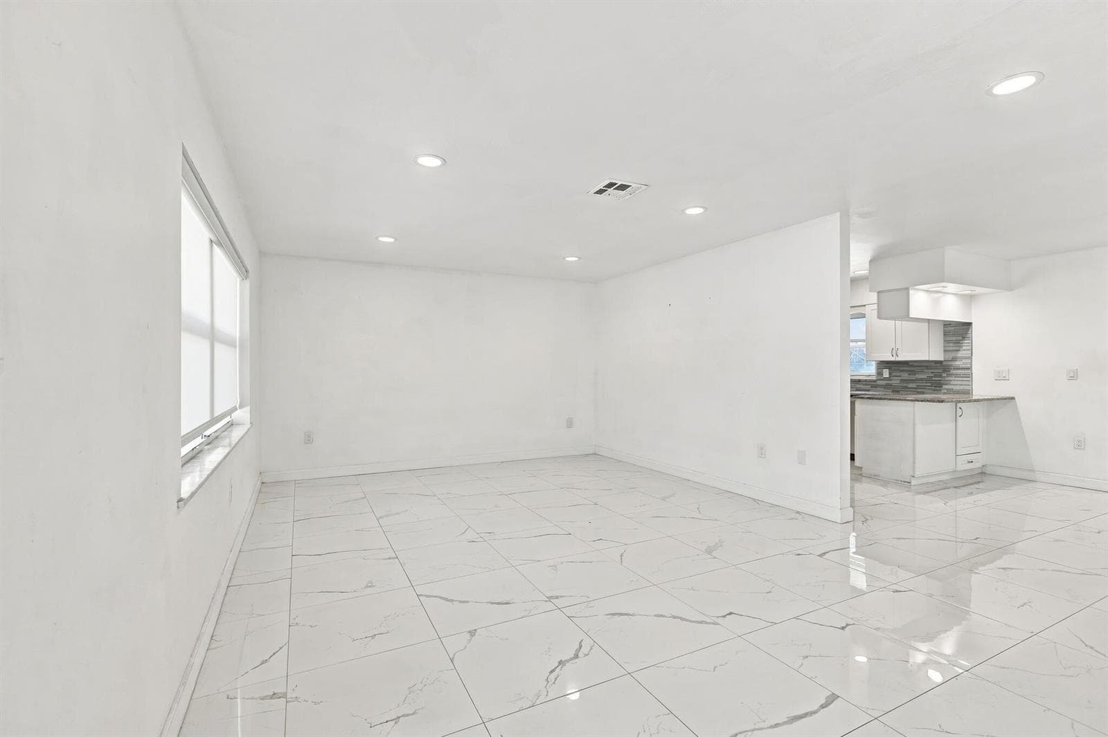 1935 CYPRESS Avenue, Fort Pierce FL 34949 photo 3