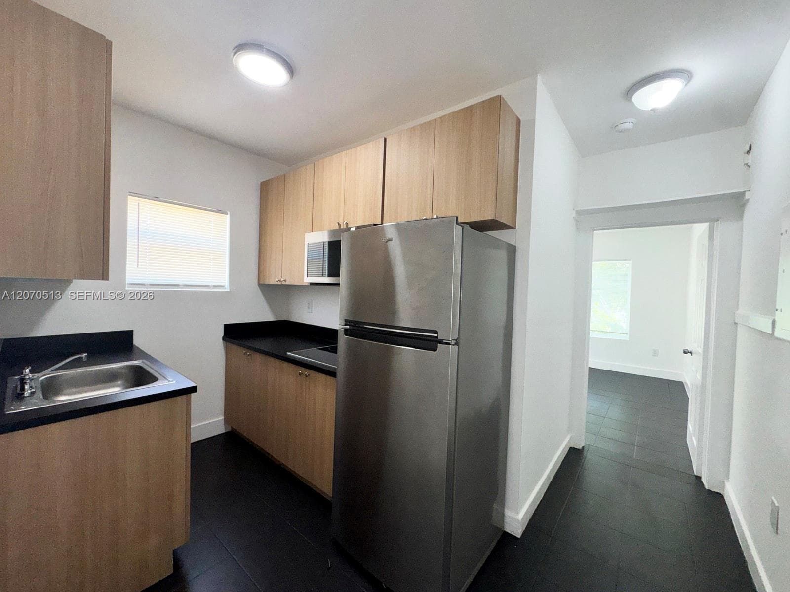 1631 NW 3 St # 5, Miami, FL 33125 photo 2
