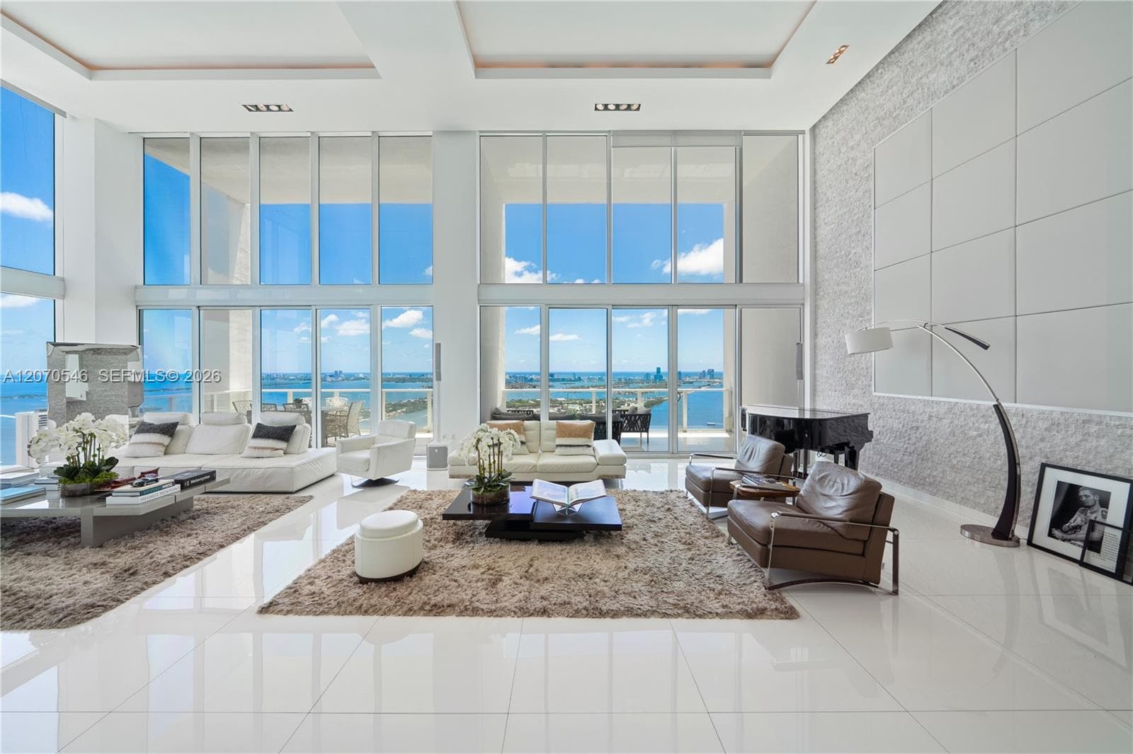 1040 Biscayne Blvd # 4403, Miami FL 33132 photo 3