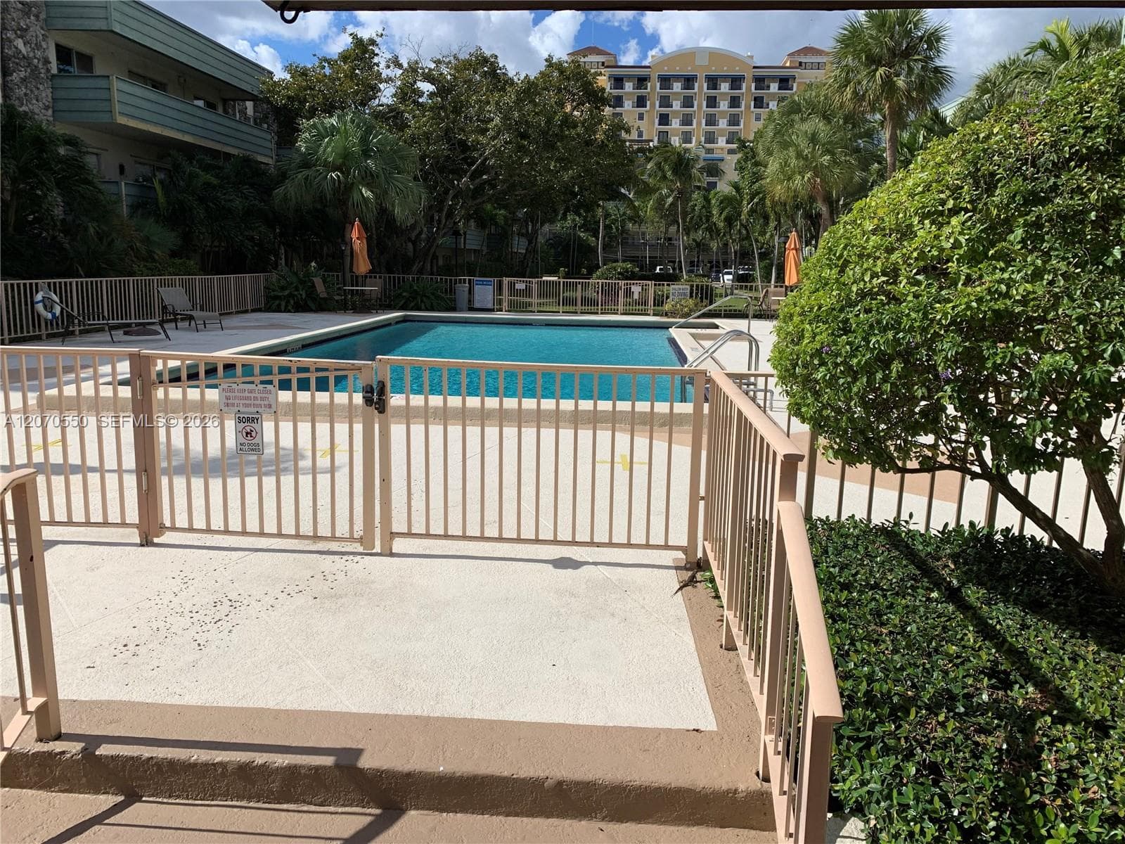 8325 SW 72nd Ave # 305C, Miami FL 33143 photo 2